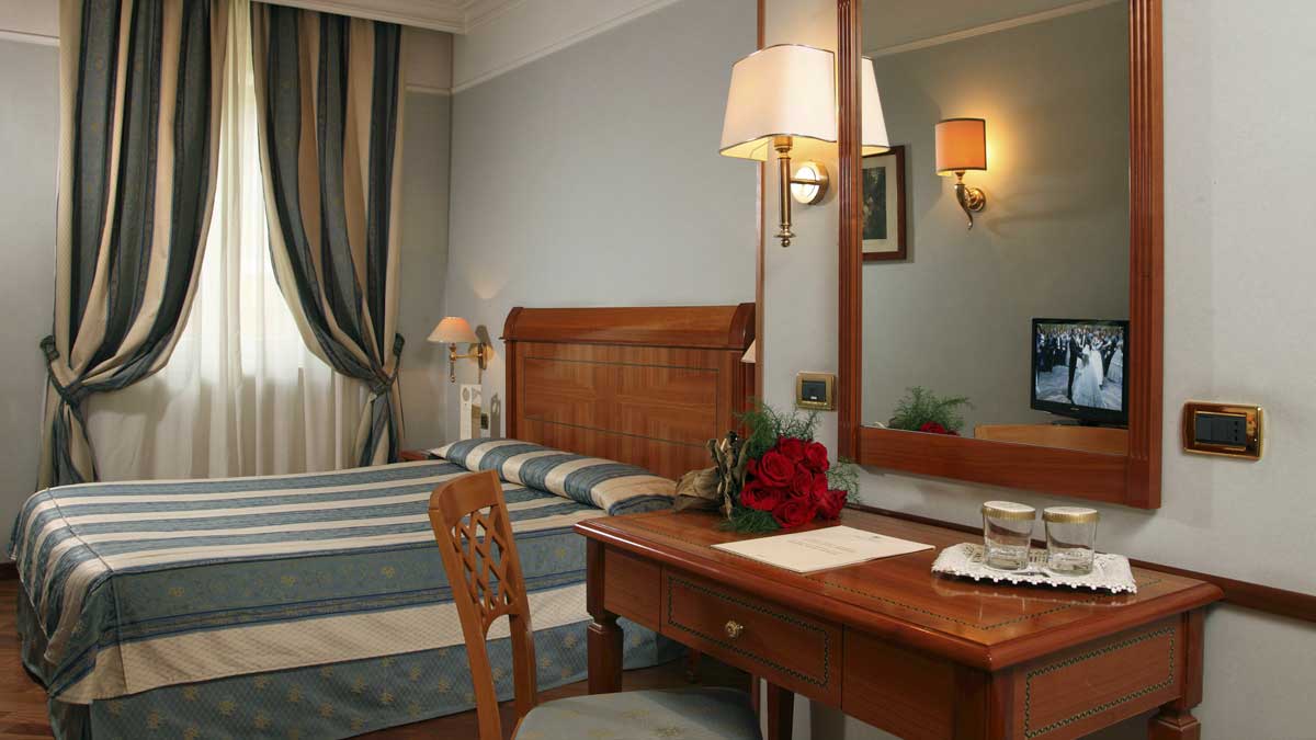 Classic room of the Hotel Ottocento, Rome, Italy